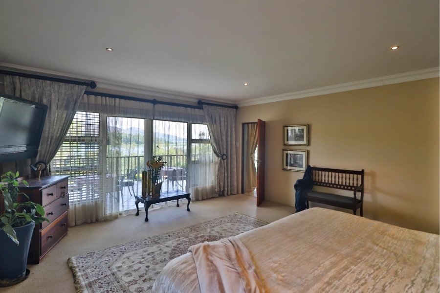 4 Bedroom Property for Sale in Birdwood Estate North West